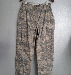 NWOT Military Air Force Camo Women's Utility Pants   Size 14R